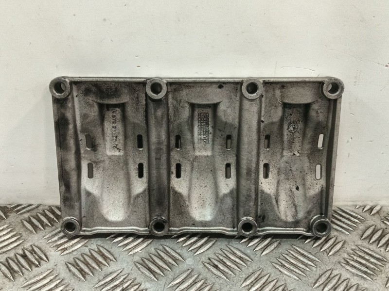 Recambio de sobrecarter para ssangyong tivoli premium 4x2 referencia OEM IAM A6730110015  