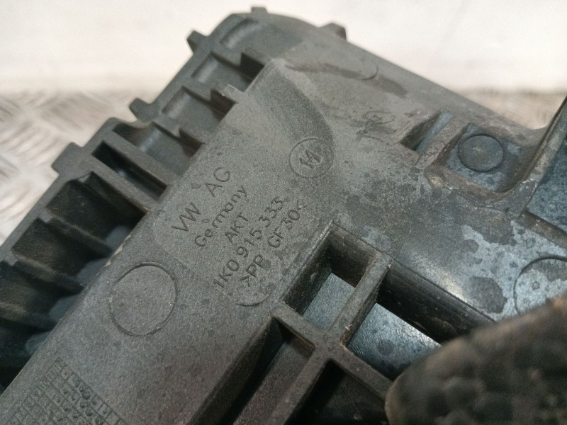 Recambio de soporte bateria para seat altea xl (5p5, 5p8) 1.6 tdi referencia OEM IAM 1K0915333 3C0915336A 