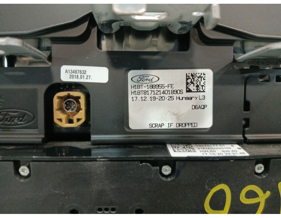 Recambio de pantalla / mando multifuncion para ford ecosport 1.0 ecoboost referencia OEM IAM H1BT18B955FE  