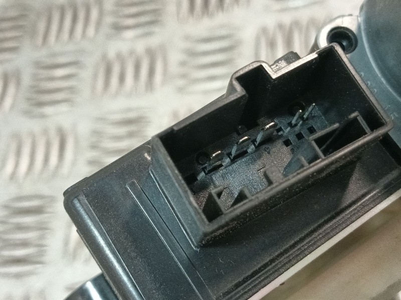 Recambio de elevalunas trasero derecho para seat leon (5f1) 1.4 tsi referencia OEM IAM 5Q0959812A  