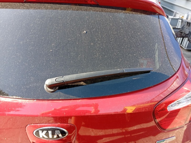 Recambio de brazo limpia trasero para kia rio iii (ub) 1.2 cvvt referencia OEM IAM 988152P000  