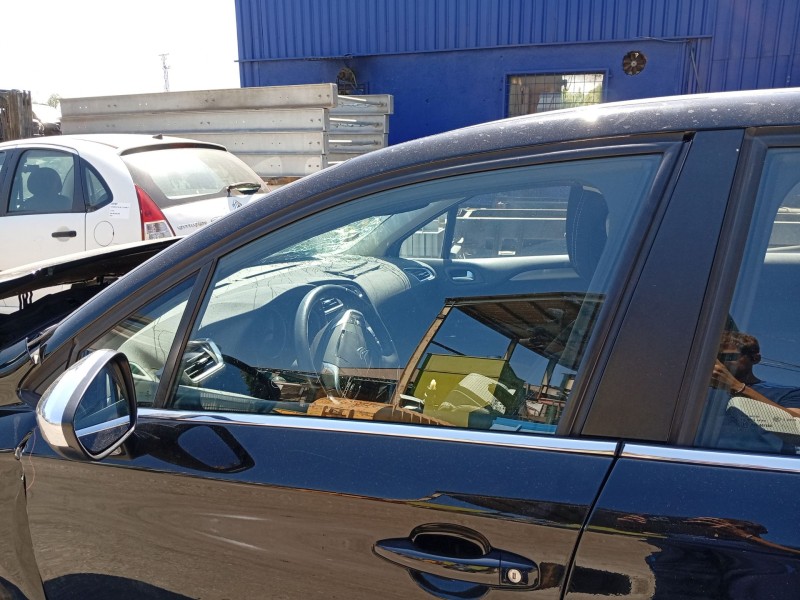 Recambio de luna delantera izquierda para citroën c4 ii (nc_) 1.6 hdi 115 referencia OEM IAM 9807402880  