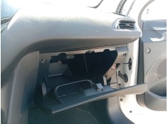 Recambio de guantera para peugeot 208 i (ca_, cc_) 1.2 vti 82 referencia OEM IAM 96738112ZD 96728471ZD  2