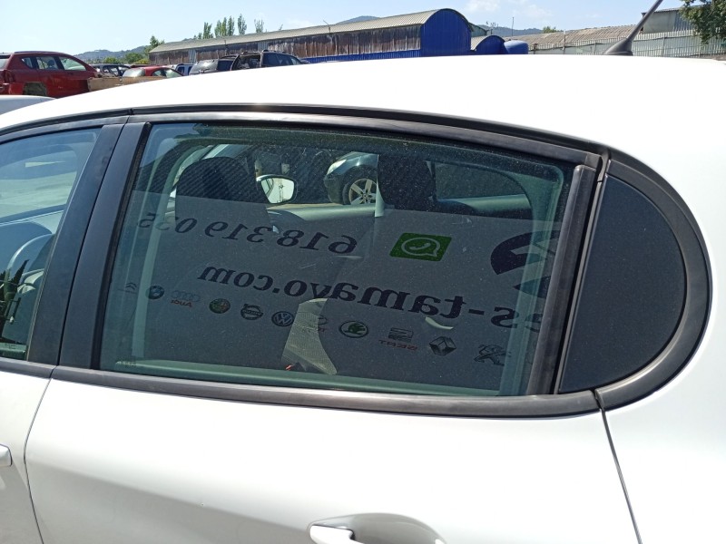Recambio de luna trasera izquierda para peugeot 208 i (ca_, cc_) 1.2 vti 82 referencia OEM IAM 9673360980  