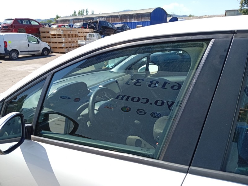 Recambio de luna delantera izquierda para peugeot 208 i (ca_, cc_) 1.2 vti 82 referencia OEM IAM 9673360780  