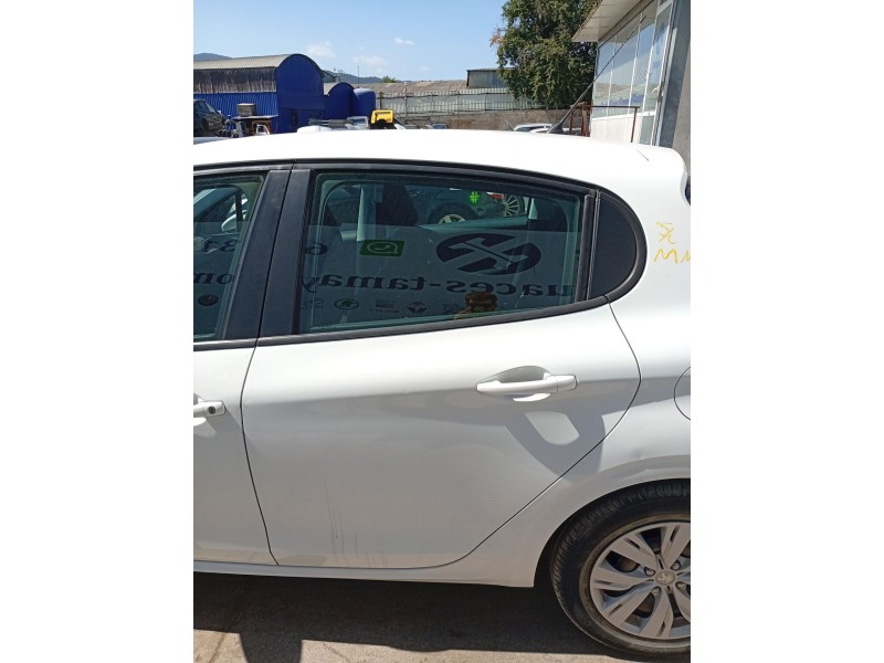 Recambio de puerta trasera izquierda para peugeot 208 i (ca_, cc_) 1.2 vti 82 referencia OEM IAM 9671907580  