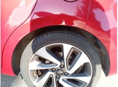 Recambio de paso de rueda trasero izquierdo para kia rio iii (ub) 1.2 cvvt referencia OEM IAM 868211W700  