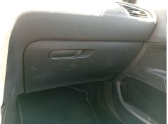 Recambio de guantera para citroën c4 ii (nc_) 1.6 hdi 115 referencia OEM IAM 825262  