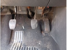 Recambio de pedal embrague para renault clio iii (br0/1, cr0/1) 1.5 dci referencia OEM IAM 8200275893  