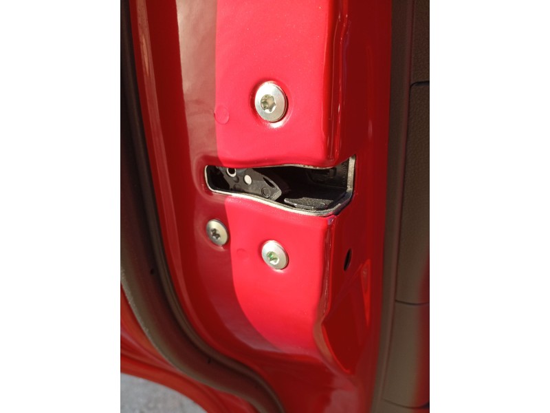 Recambio de cerradura puerta trasera izquierda para kia rio iii (ub) 1.2 cvvt referencia OEM IAM 814111W010  