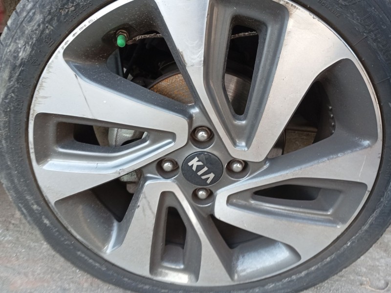 Recambio de mangueta delantera izquierda para kia rio iii (ub) 1.2 cvvt referencia OEM IAM 517151W001  