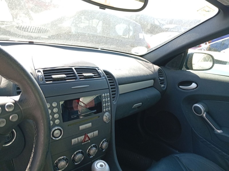 Recambio de airbag delantero derecho para mercedes-benz slk (r171) 200 kompressor (171.442) referencia OEM IAM 1718601002  
