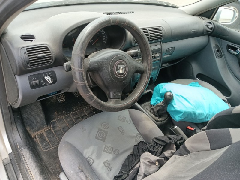 seat leon (1m1) del año 2000