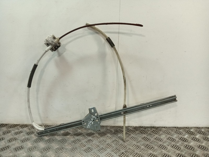 Recambio de elevalunas delantero derecho para renault master ii furgoneta (fd) 2.5 dci referencia OEM IAM 7700352491  