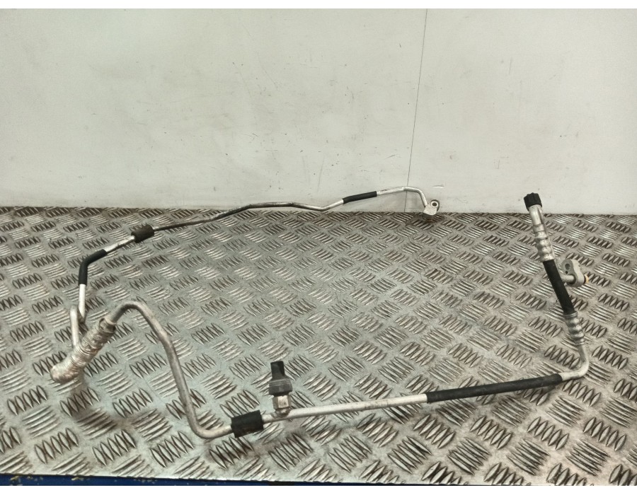 Recambio de tubos aire acondicionado para bmw serie 3 cabrio (e93) 3.0 turbodiesel cat referencia OEM IAM 6453695163908  