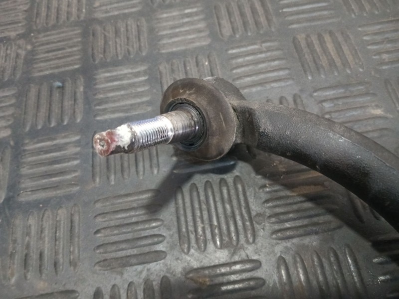 Recambio de cremallera direccion para maxus edeliver 3 furgoneta electric referencia OEM IAM C00118136 EV31ZXJL001 