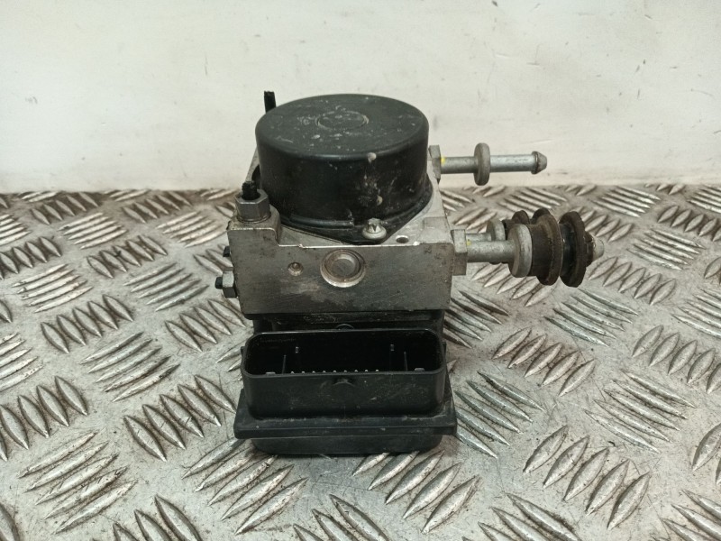 Recambio de abs para skoda fabia (5j2 ) referencia OEM IAM 0265237025 6R0614117K 0265800870