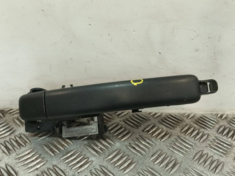 Recambio de maneta exterior delantera derecha para renault master iii master iii referencia OEM IAM 806064162R  