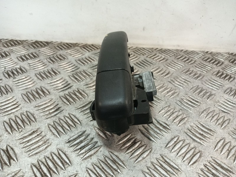 Recambio de maneta exterior delantera derecha para renault master iii master iii referencia OEM IAM 806064162R  