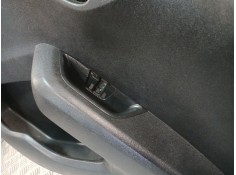 Recambio de guarnecido puerta trasera derecha para peugeot 108 1.0 vti referencia OEM IAM 676300H020 677870H020  2
