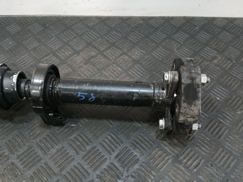 Recambio de transmision central trasera para volkswagen touareg (7la) referencia OEM IAM 7L8521102F  