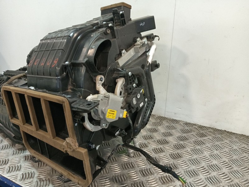 Recambio de calefaccion entera normal para kia xceed (cd) 1.6 gdi hybrid referencia OEM IAM 97200CR000  
