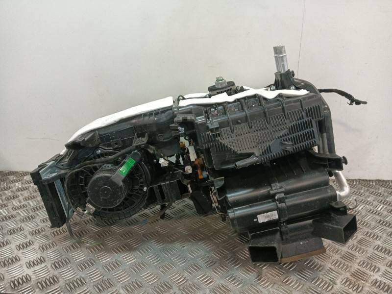 Recambio de calefaccion entera normal para kia xceed (cd) 1.6 gdi hybrid referencia OEM IAM 97200CR000  