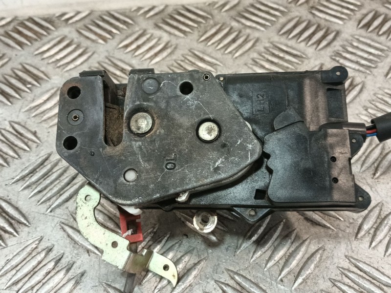 Recambio de cerradura puerta delantera izquierda para land rover range rover (lp) 2.5 turbodiesel referencia OEM IAM   