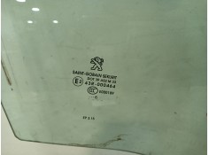 Recambio de luna delantera derecha para peugeot 208 referencia OEM IAM DOT39AS2M33   2