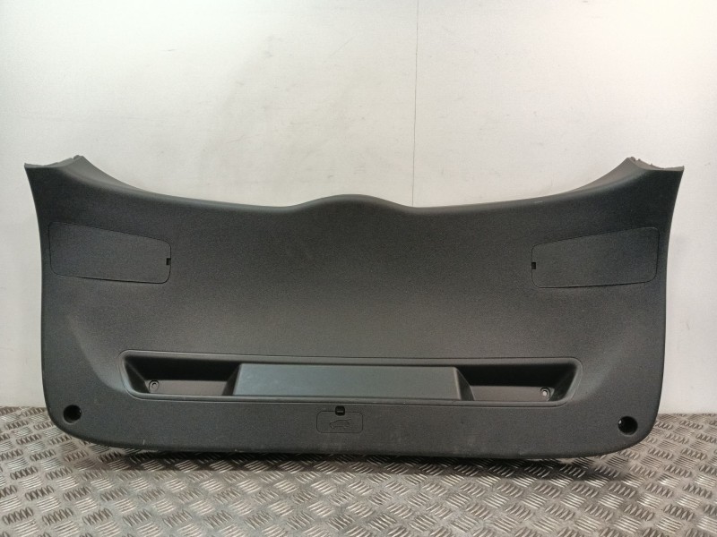Recambio de guarnecido porton trasero para hyundai tucson (tl, tle) 1.6 gdi referencia OEM IAM 81750D7000TRY  
