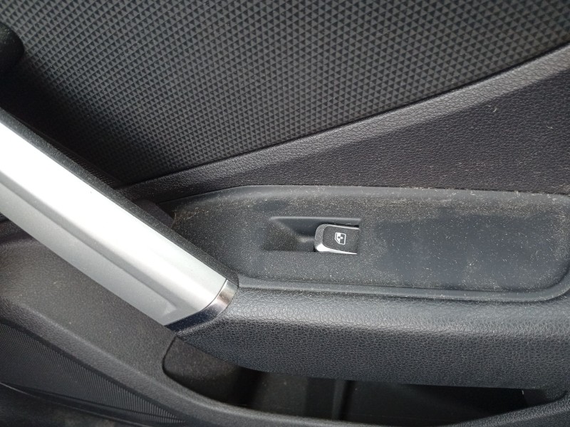 Recambio de mando elevalunas delantero derecho para audi q2 (gab, gag) 30 tdi referencia OEM IAM 8V0959855B  