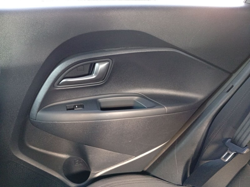 Recambio de guarnecido puerta trasera derecha para kia rio iii (ub) 1.2 cvvt referencia OEM IAM 833401W000  