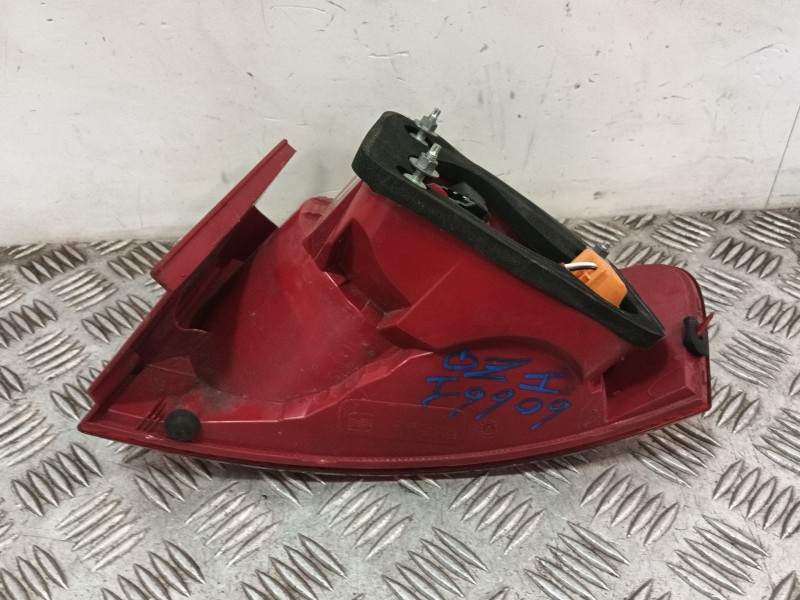 Recambio de piloto trasero izquierdo para seat altea xl (5p5, 5p8) 1.6 tdi referencia OEM IAM 5P8945111A  