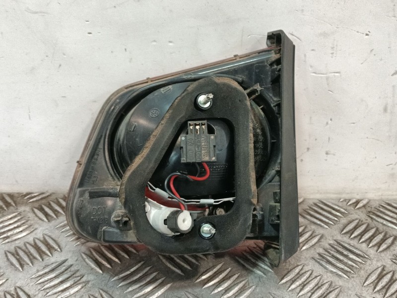 Recambio de piloto trasero izquierdo interior para volkswagen tiguan (5n_) 1.4 tsi 4motion referencia OEM IAM 5N0945107B  