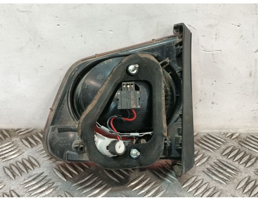 Recambio de piloto trasero izquierdo interior para volkswagen tiguan (5n_) 1.4 tsi 4motion referencia OEM IAM 5N0945107B  