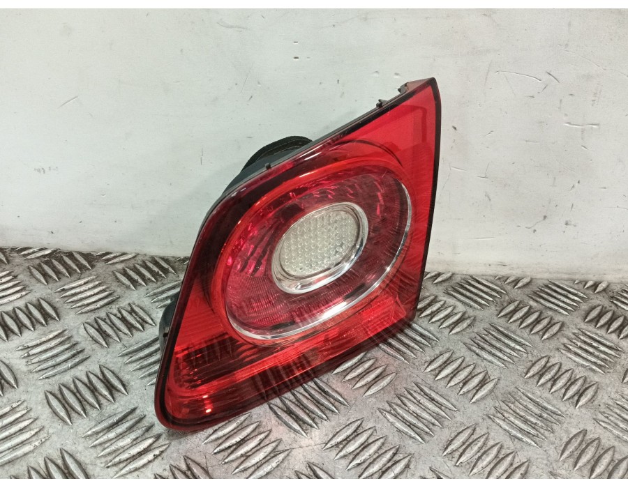 Recambio de piloto trasero derecho interior para volkswagen tiguan (5n_) 1.4 tsi 4motion referencia OEM IAM 5N0945108C  