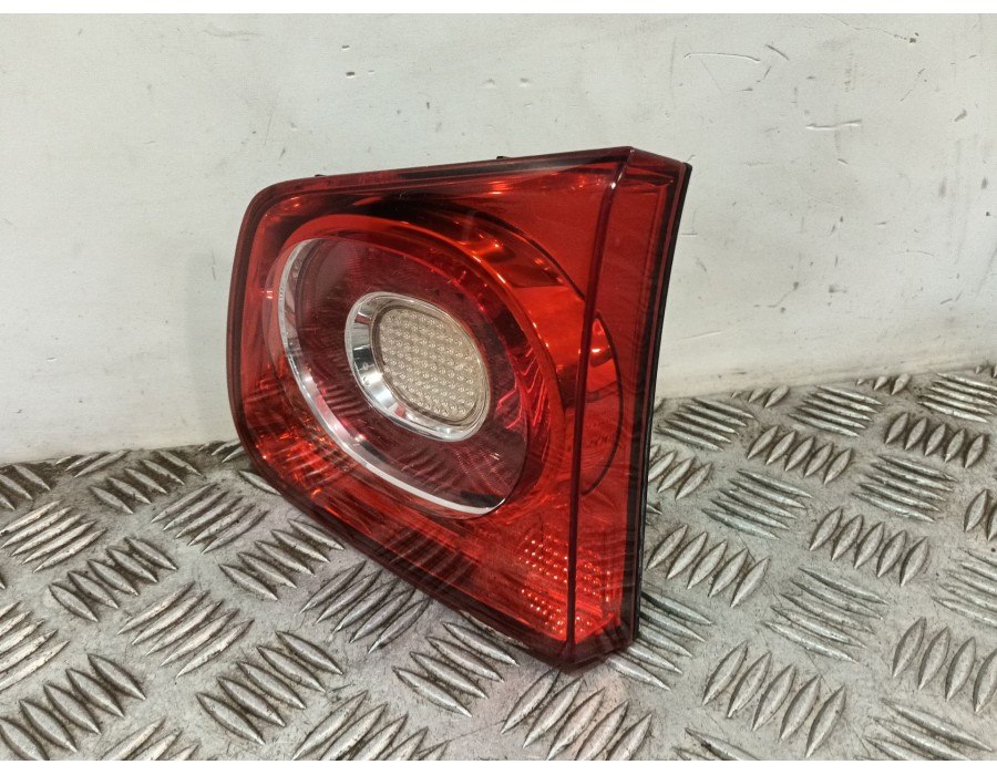 Recambio de piloto trasero derecho interior para volkswagen tiguan (5n_) 1.4 tsi 4motion referencia OEM IAM 5N0945108C  