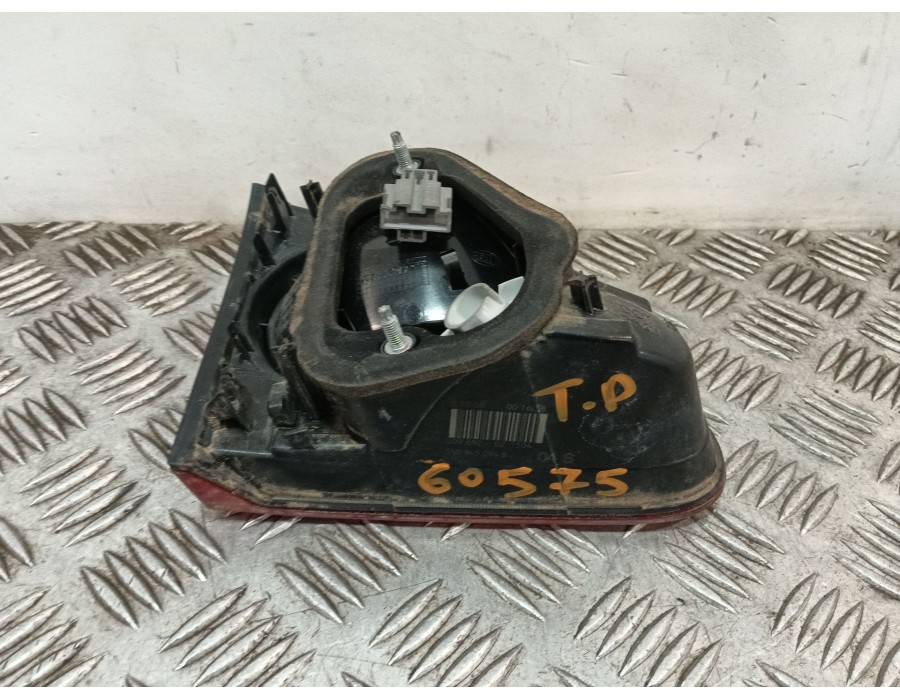 Recambio de piloto trasero derecho interior para volkswagen tiguan (5n_) 1.4 tsi 4motion referencia OEM IAM 5N0945108C  