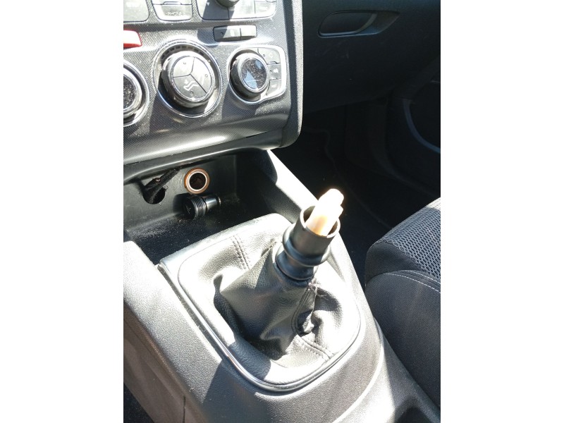 Recambio de palanca cambio para citroën c4 ii (nc_) 1.6 hdi 115 referencia OEM IAM 9671748280  