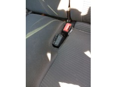 Recambio de enganche cinturon trasero izquierdo para renault clio iii (br0/1, cr0/1) 1.5 dci referencia OEM IAM 8200684024  