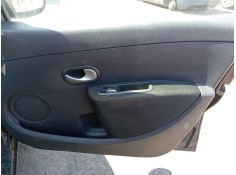 Recambio de guarnecido puerta delantera derecha para renault clio iii (br0/1, cr0/1) 1.5 dci referencia OEM IAM 8200293530D  