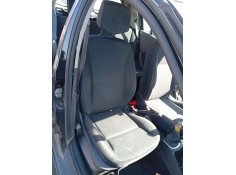 Recambio de asiento delantero derecho para renault clio iii (br0/1, cr0/1) 1.5 dci referencia OEM IAM 6120ADD  