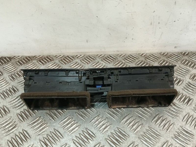 Recambio de rejilla aireadora para seat ibiza (kj1) referencia OEM IAM 6F0819110  