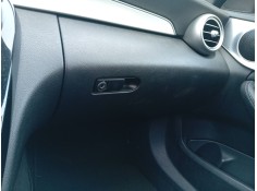 Recambio de guantera para mercedes-benz clase c t-model (s205) c 220 bluetec / d (205.204) referencia OEM IAM A2056800091  