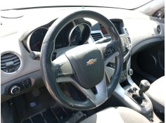 Recambio de volante para chevrolet cruze (j300) 2.0 cdi referencia OEM IAM 13307017  