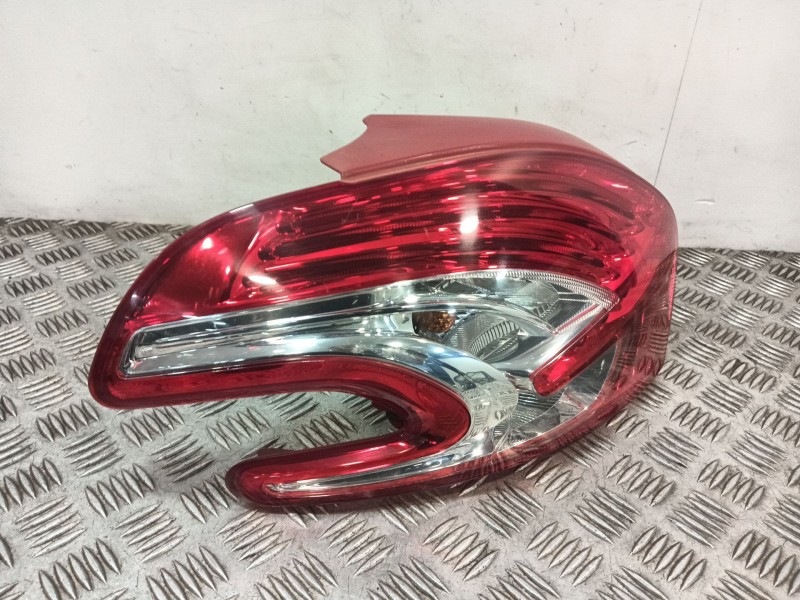 Recambio de piloto trasero izquierdo para peugeot 208 i (ca_, cc_) 1.2 vti 82 referencia OEM IAM 9672628280  