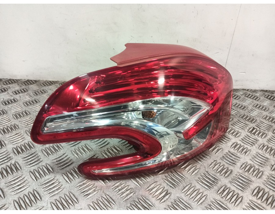 Recambio de piloto trasero izquierdo para peugeot 208 i (ca_, cc_) 1.2 vti 82 referencia OEM IAM 9672628280  