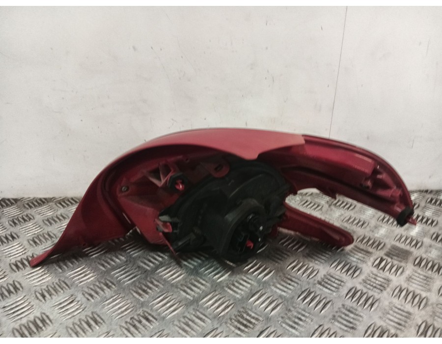 Recambio de piloto trasero izquierdo para peugeot 208 i (ca_, cc_) 1.2 vti 82 referencia OEM IAM 9672628280  