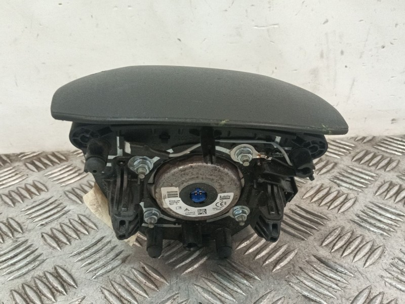 Recambio de airbag delantero izquierdo para peugeot 208 i (ca_, cc_) 1.2 vti 82 referencia OEM IAM 96728484ZD  
