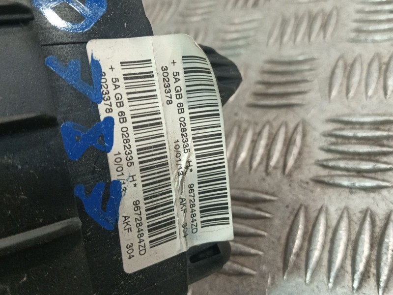 Recambio de airbag delantero izquierdo para peugeot 208 i (ca_, cc_) 1.2 vti 82 referencia OEM IAM 96728484ZD  